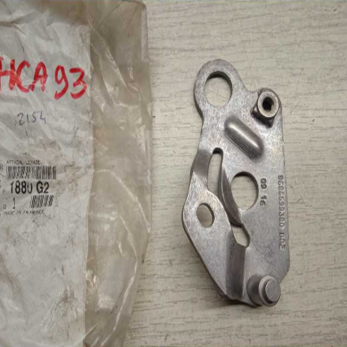 1880.G2 Berlingo Motor Askı Kulağı PSA Orjinal